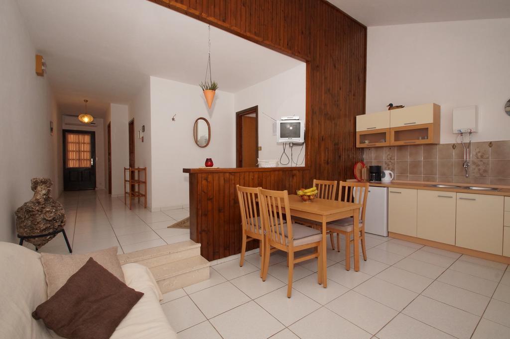 קורצולה South Island Apartments מראה חיצוני תמונה