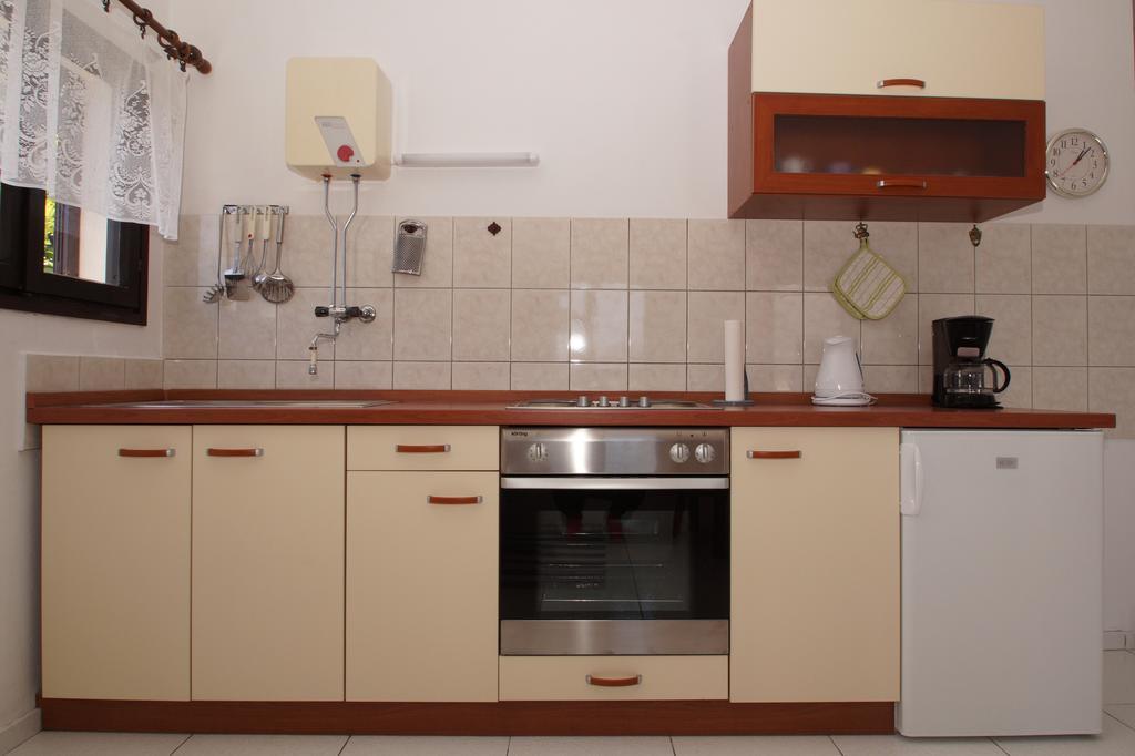 קורצולה South Island Apartments מראה חיצוני תמונה